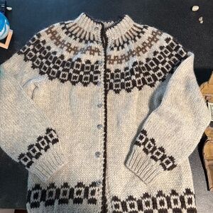 Vintage Hilda LTD 100% Wool Men’s XL